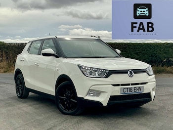 Used Ssangyong Tivoli 2016 for sale - 79559675: Photo