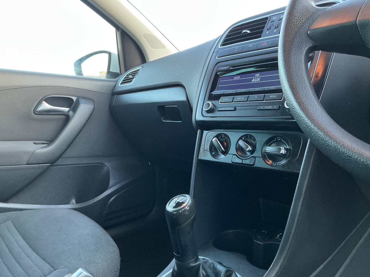 Used Volkswagen Polo 2012 for sale - 76658146: Photo 35