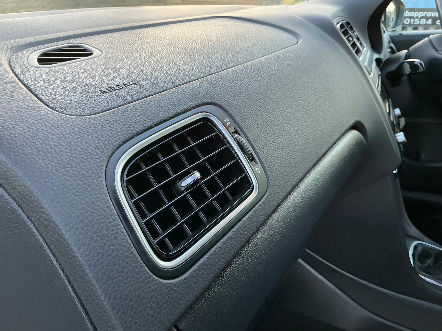 Used Volkswagen Polo 2012 for sale - 76658146: Photo 38