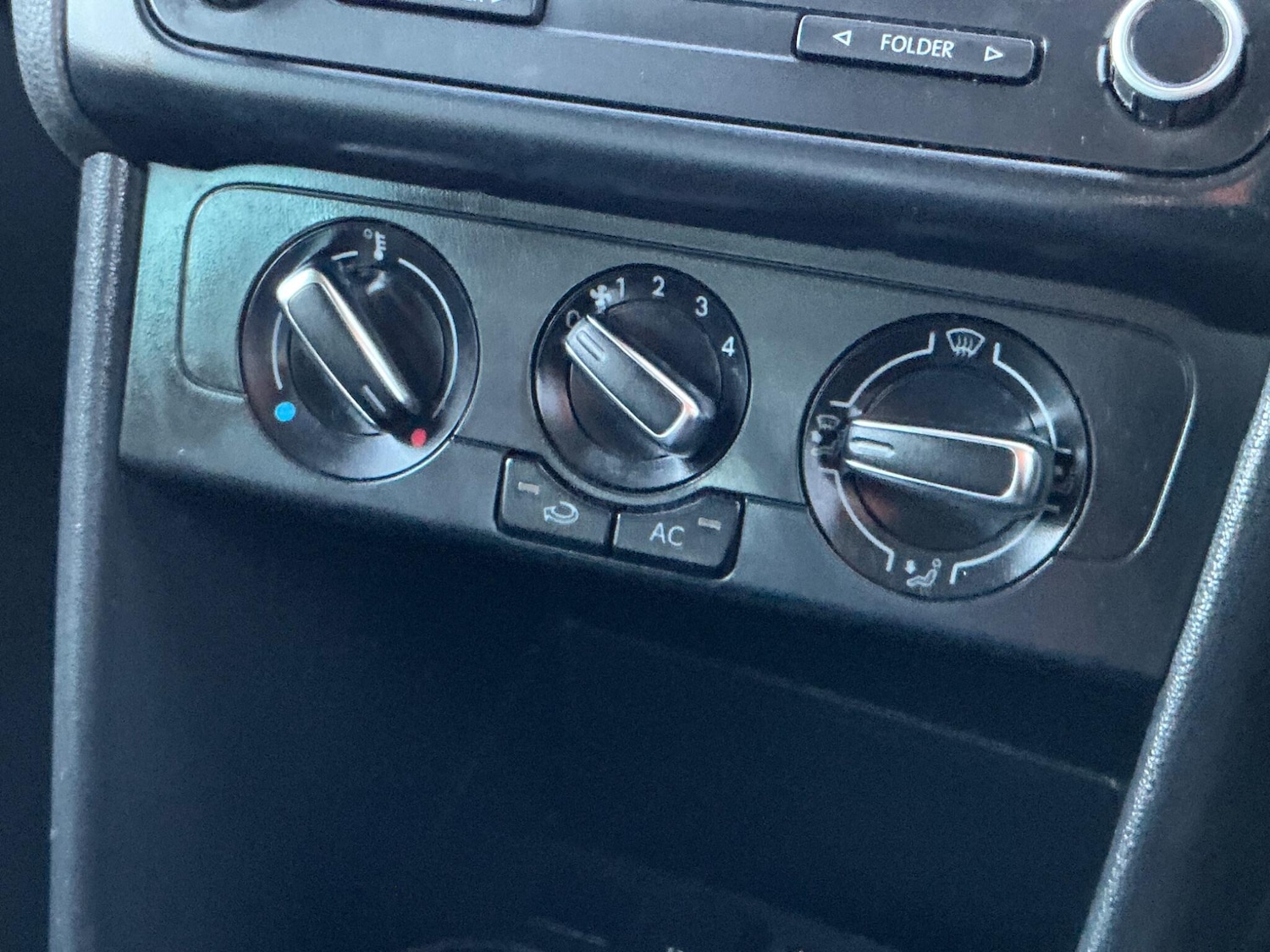 Used Volkswagen Polo 2012 for sale - 76658146: Photo 43