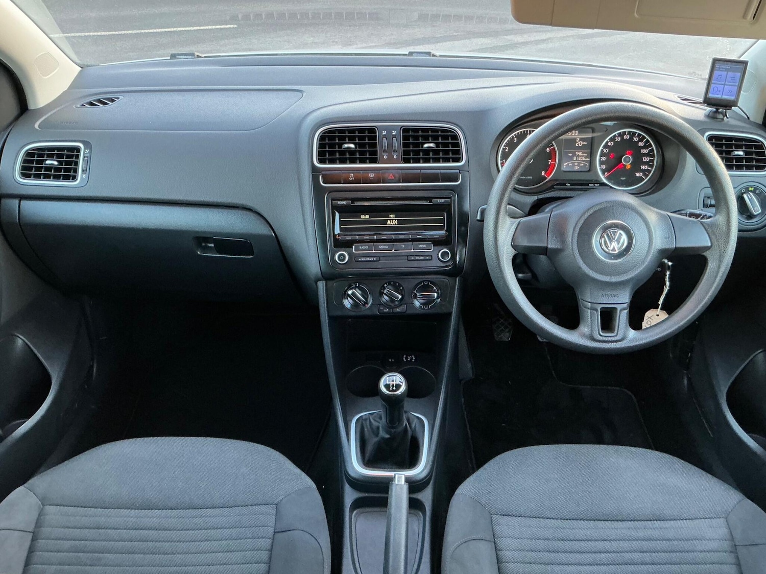 Used Volkswagen Polo 2012 for sale - 76658146: Photo 5