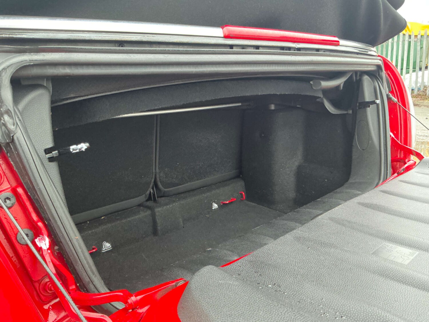 Used MINI Convertible 2013 for sale - 77469955: Photo 16