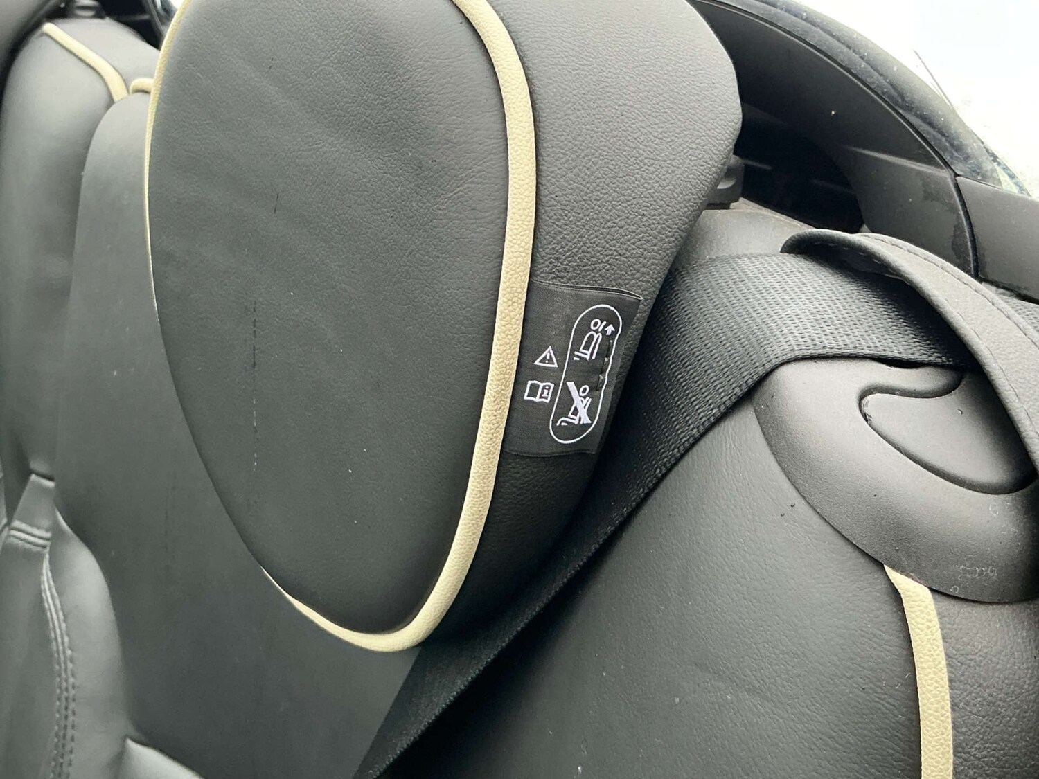 Used MINI Convertible 2013 for sale - 77469955: Photo 24