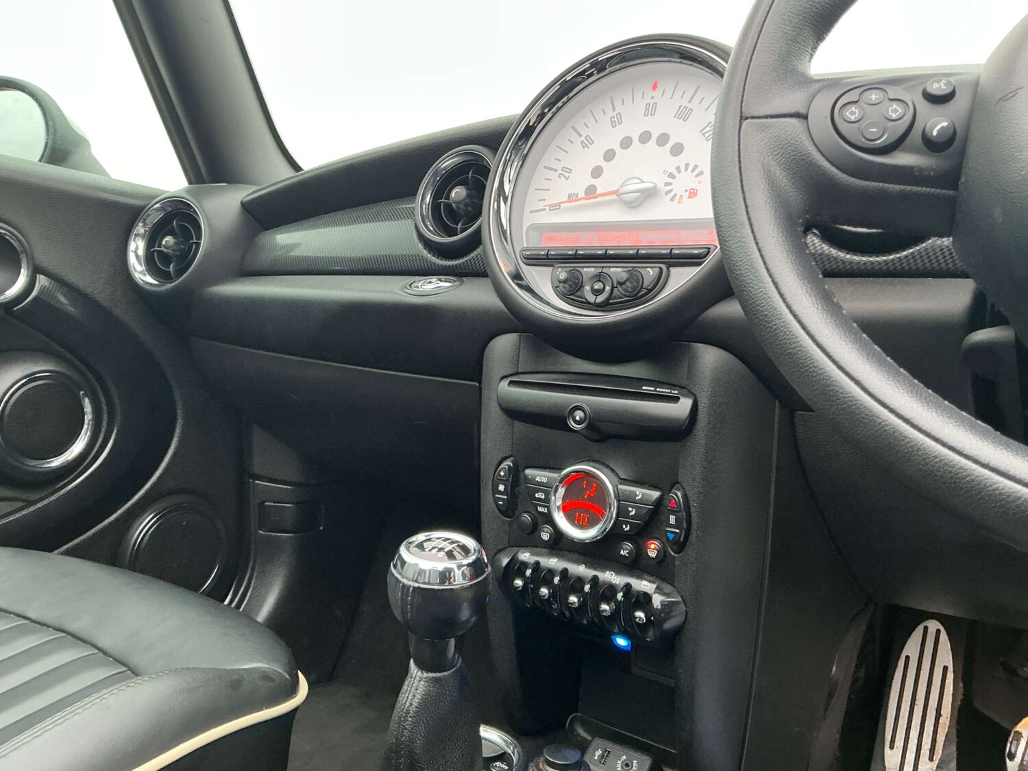 Used MINI Convertible 2013 for sale - 77469955: Photo 44