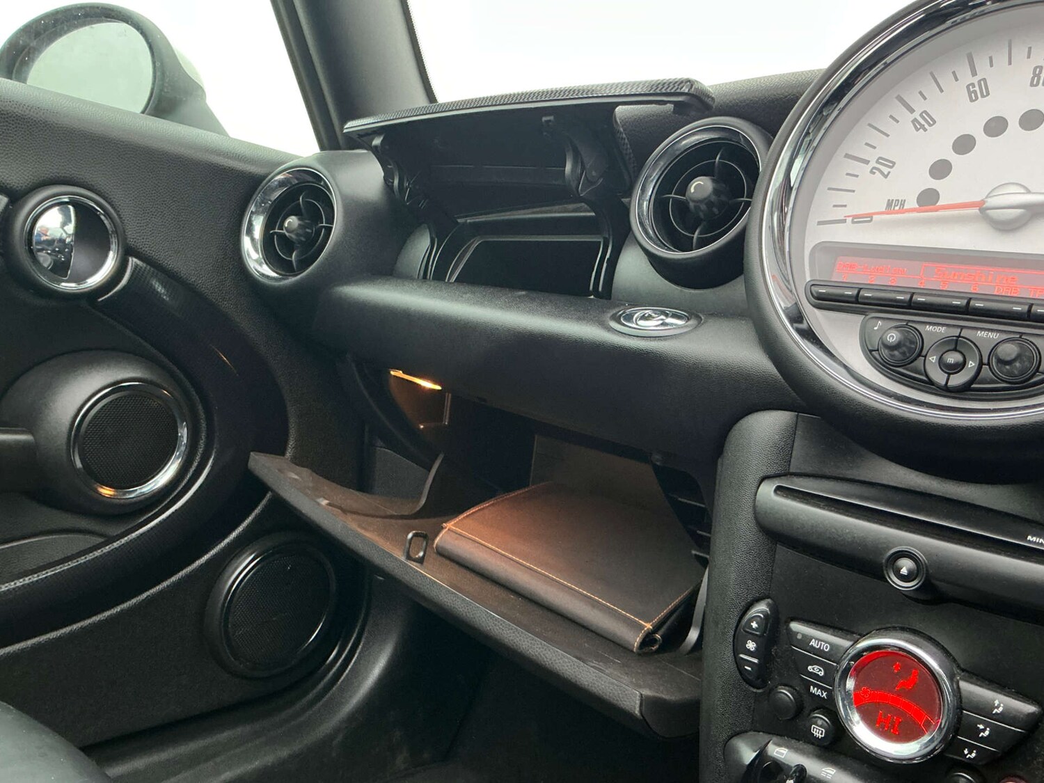 Used MINI Convertible 2013 for sale - 77469955: Photo 48