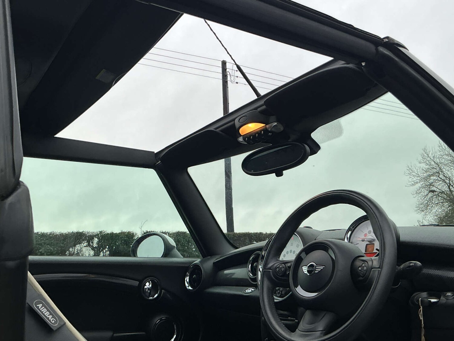 Used MINI Convertible 2013 for sale - 77469955: Photo 6