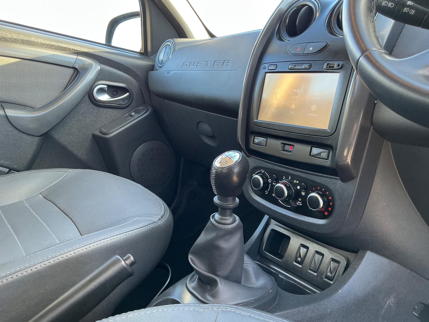 Used Dacia Duster 2017 for sale - 76646274: Photo 35