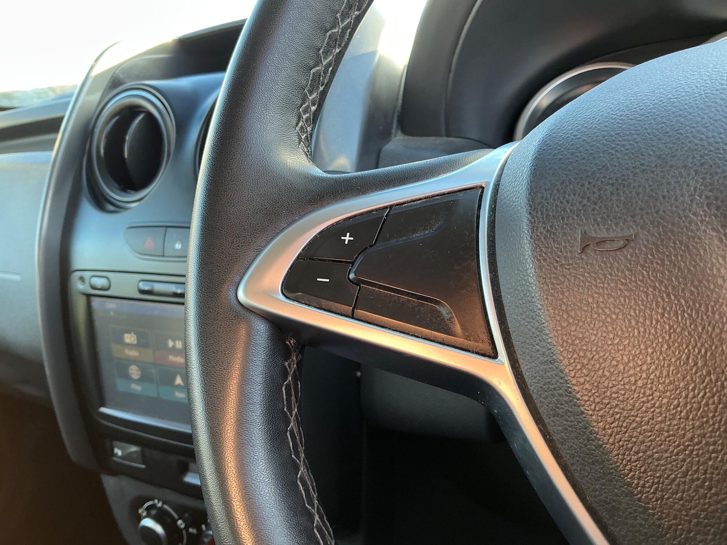 Used Dacia Duster 2017 for sale - 76646274: Photo 44