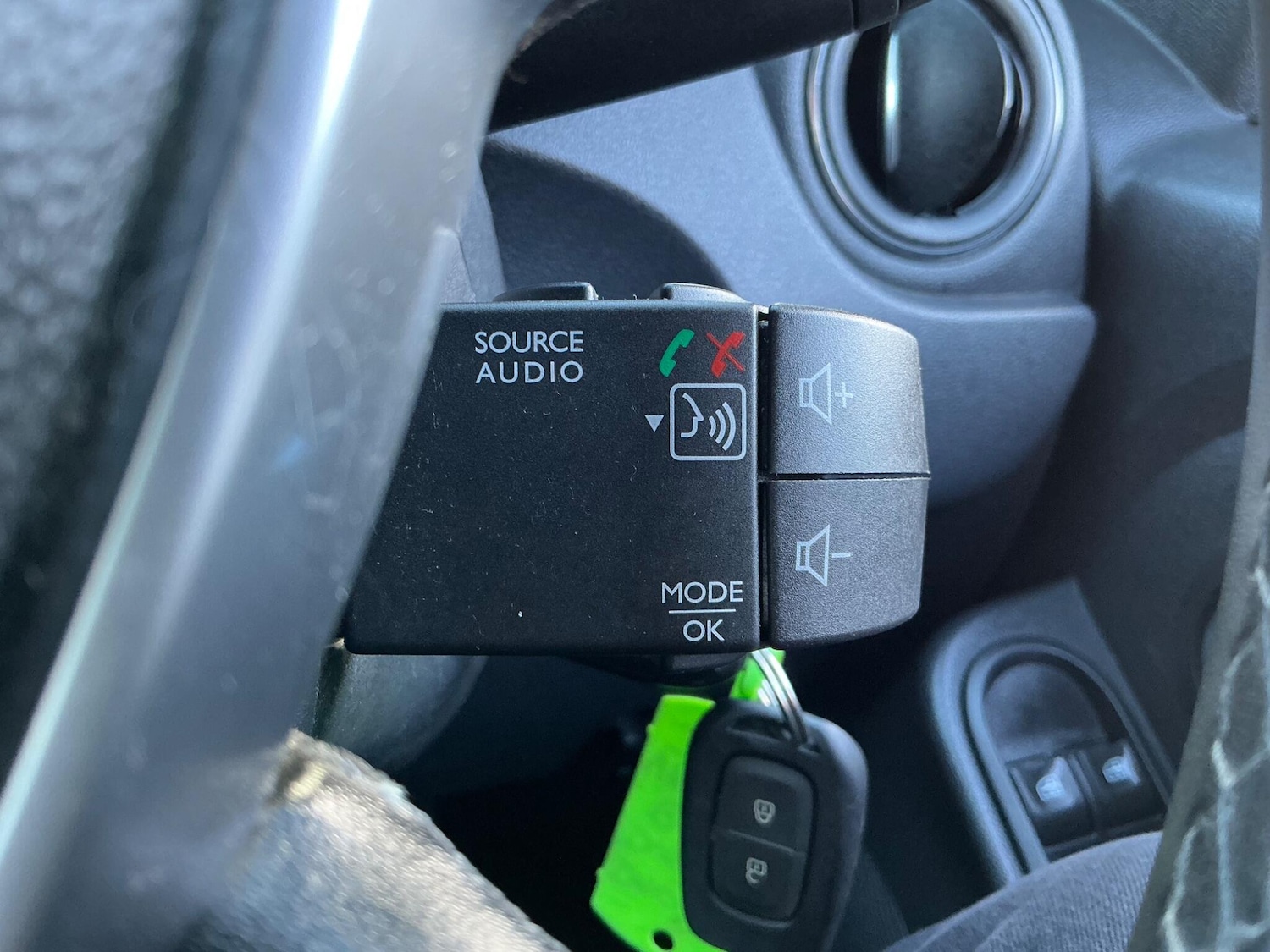 Used Dacia Duster 2017 for sale - 76646274: Photo 51