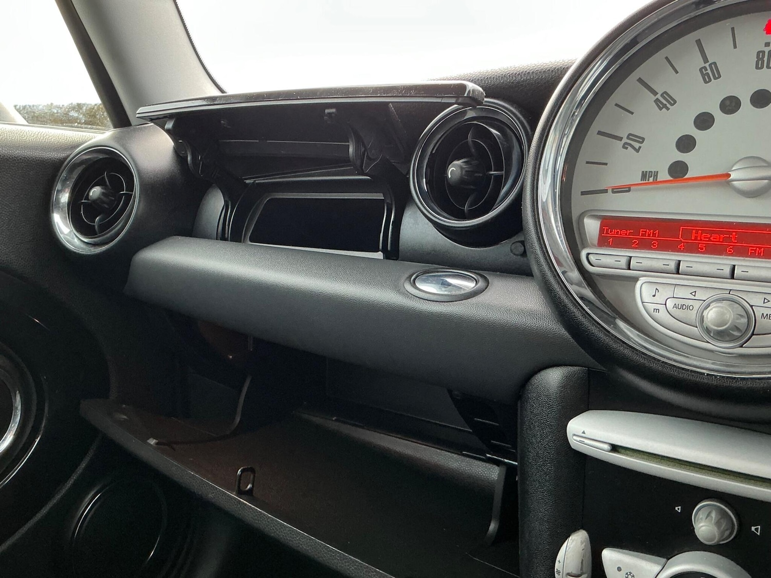 Used MINI Hatch 2010 for sale - 76689777: Photo 45