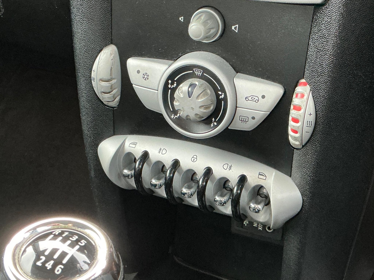 Used MINI Hatch 2010 for sale - 76689777: Photo 54