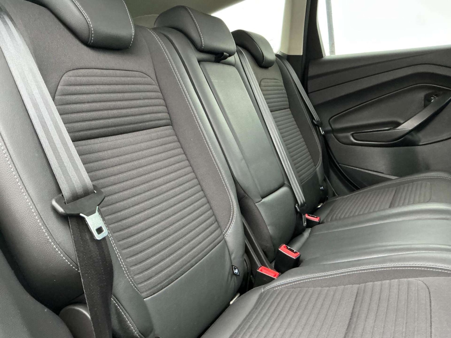 Used Ford Kuga 2017 for sale - 76858839: Photo 15