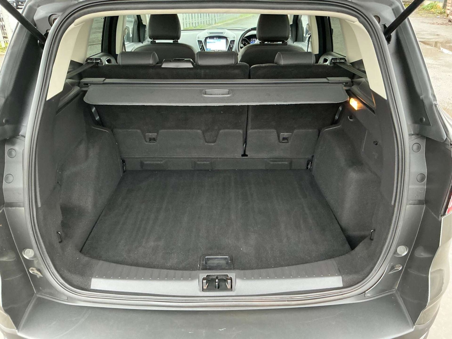 Used Ford Kuga 2017 for sale - 76858839: Photo 20