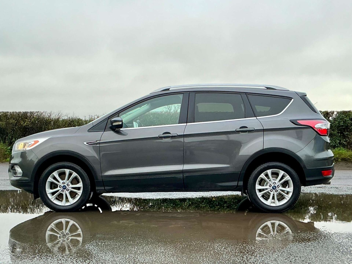 Used Ford Kuga 2017 for sale - 76858839: Photo 28