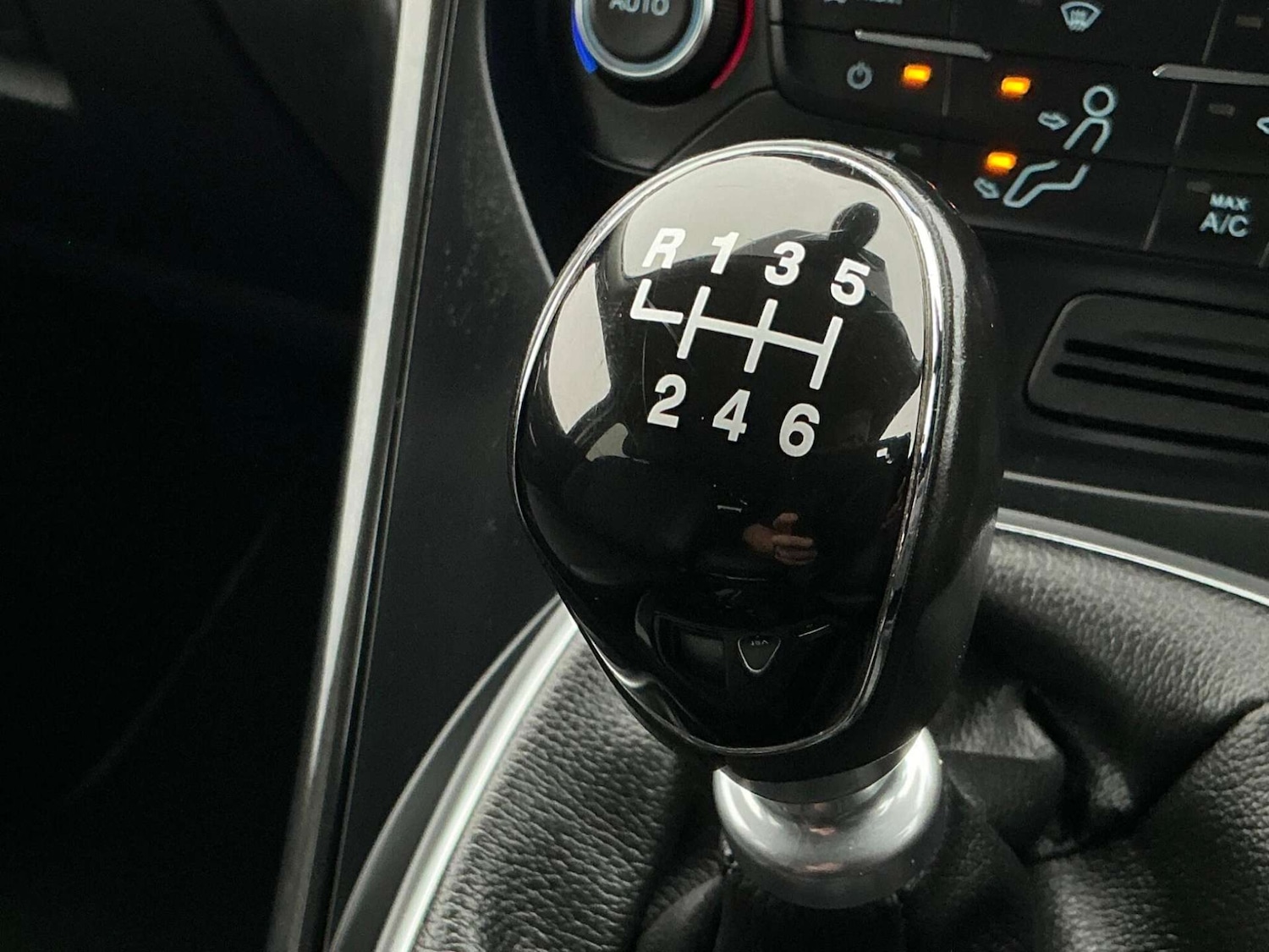 Used Ford Kuga 2017 for sale - 76858839: Photo 44