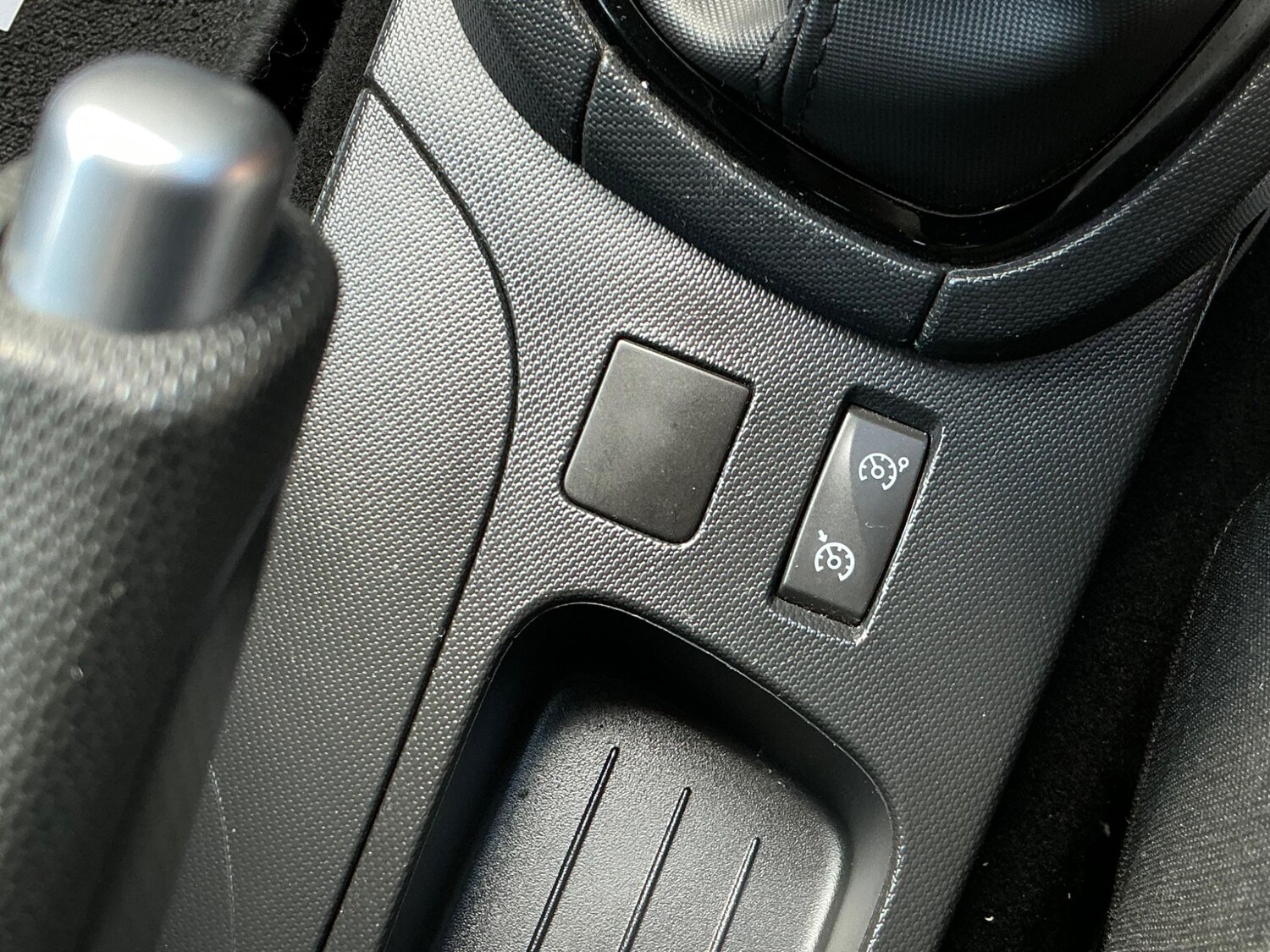 Vehicle 44