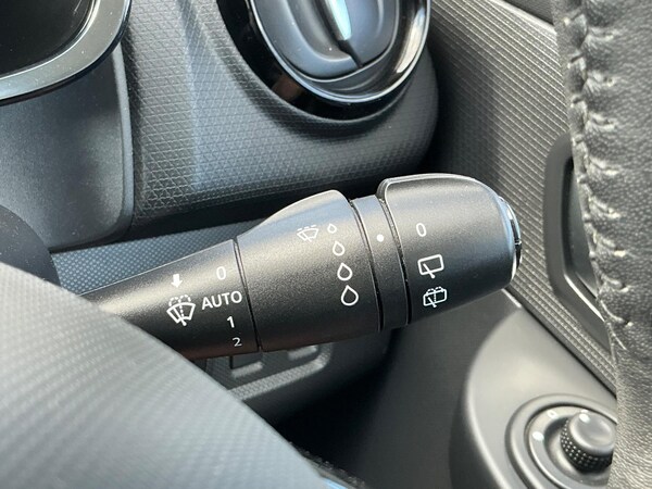 Used Renault Clio 2015 for sale - 75458672: Photo 48