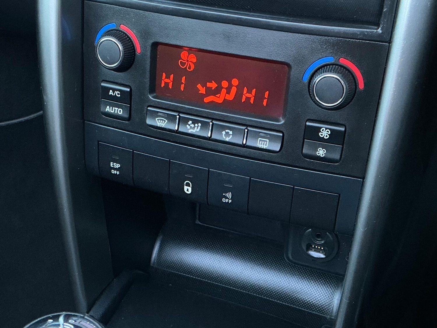 Used Peugeot 207 2012 for sale - 76715429: Photo 51