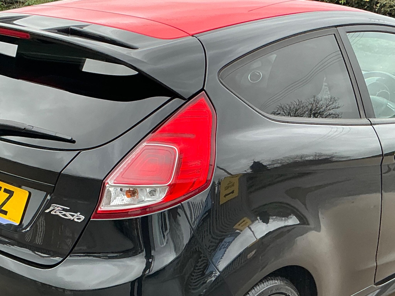 Used Ford Fiesta 2015 for sale - 76550600: Photo 30