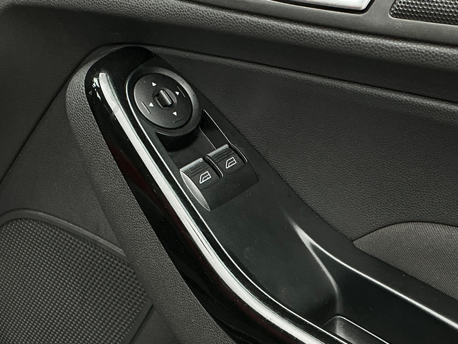 Used Ford Fiesta 2015 for sale - 76550600: Photo 35