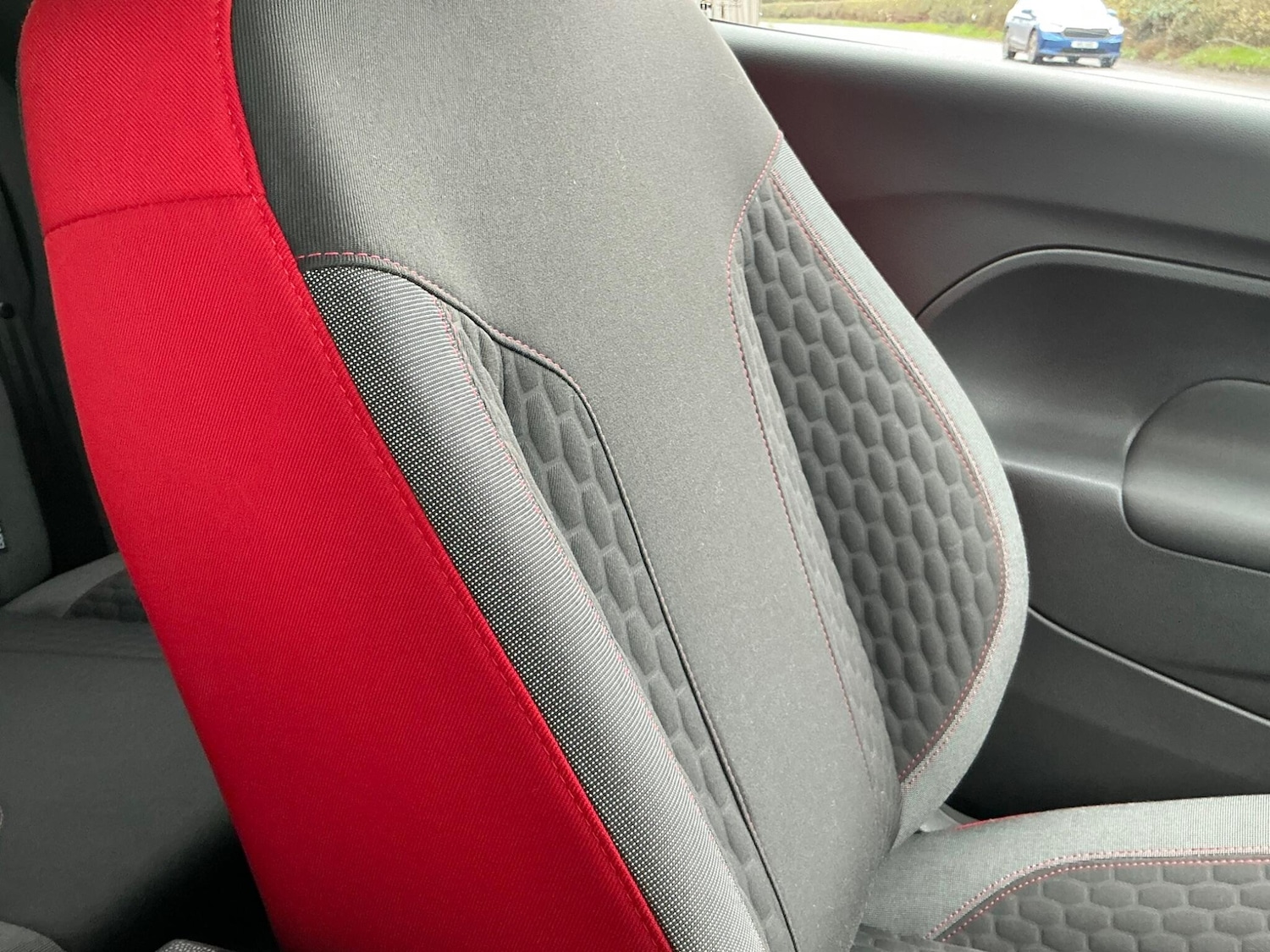 Used Ford Fiesta 2015 for sale - 76550600: Photo 51