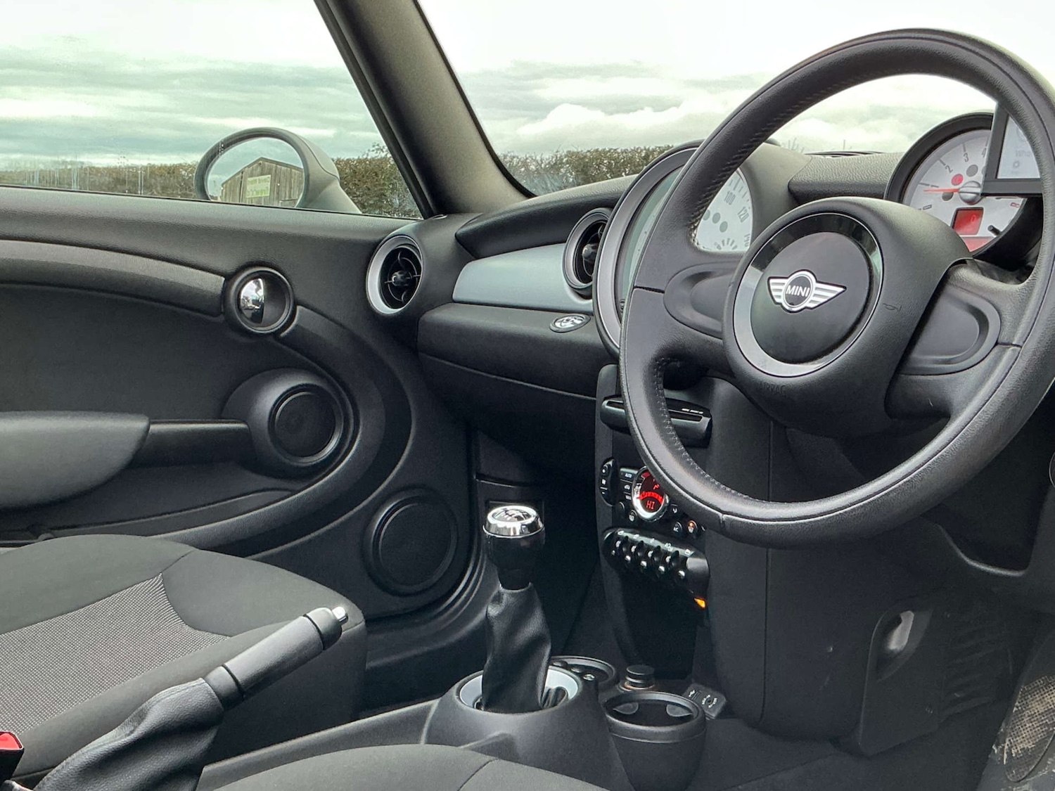 Used MINI Convertible 2014 for sale - 77195860: Photo 36