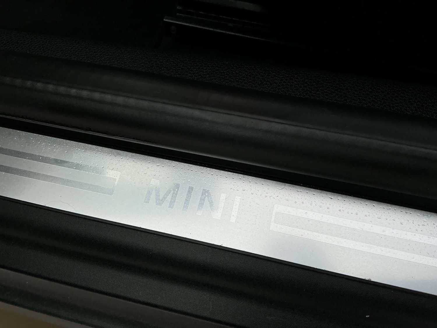 Used MINI Convertible 2014 for sale - 77195860: Photo 45