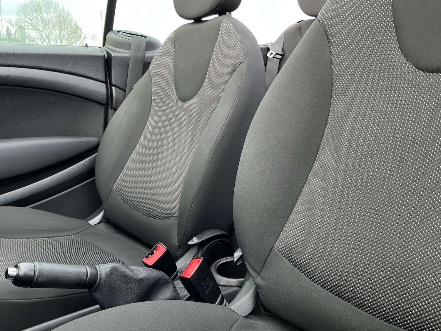 Used MINI Convertible 2014 for sale - 77195860: Photo 46