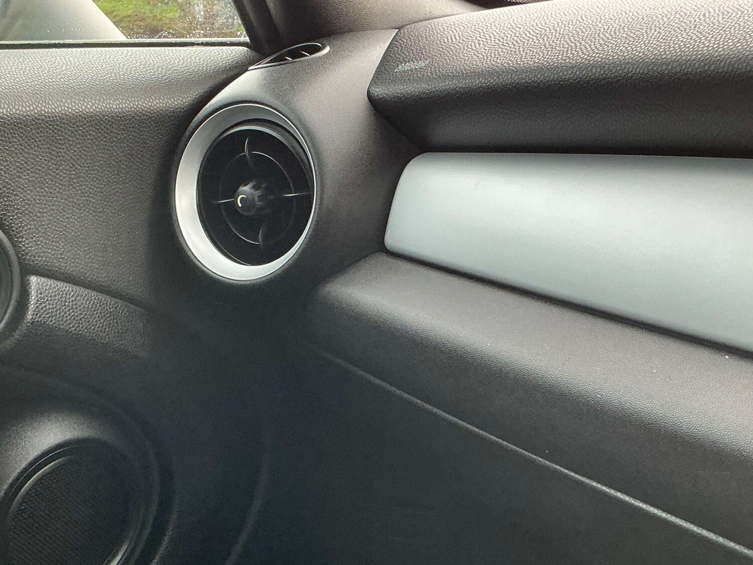 Used MINI Convertible 2014 for sale - 77195860: Photo 50