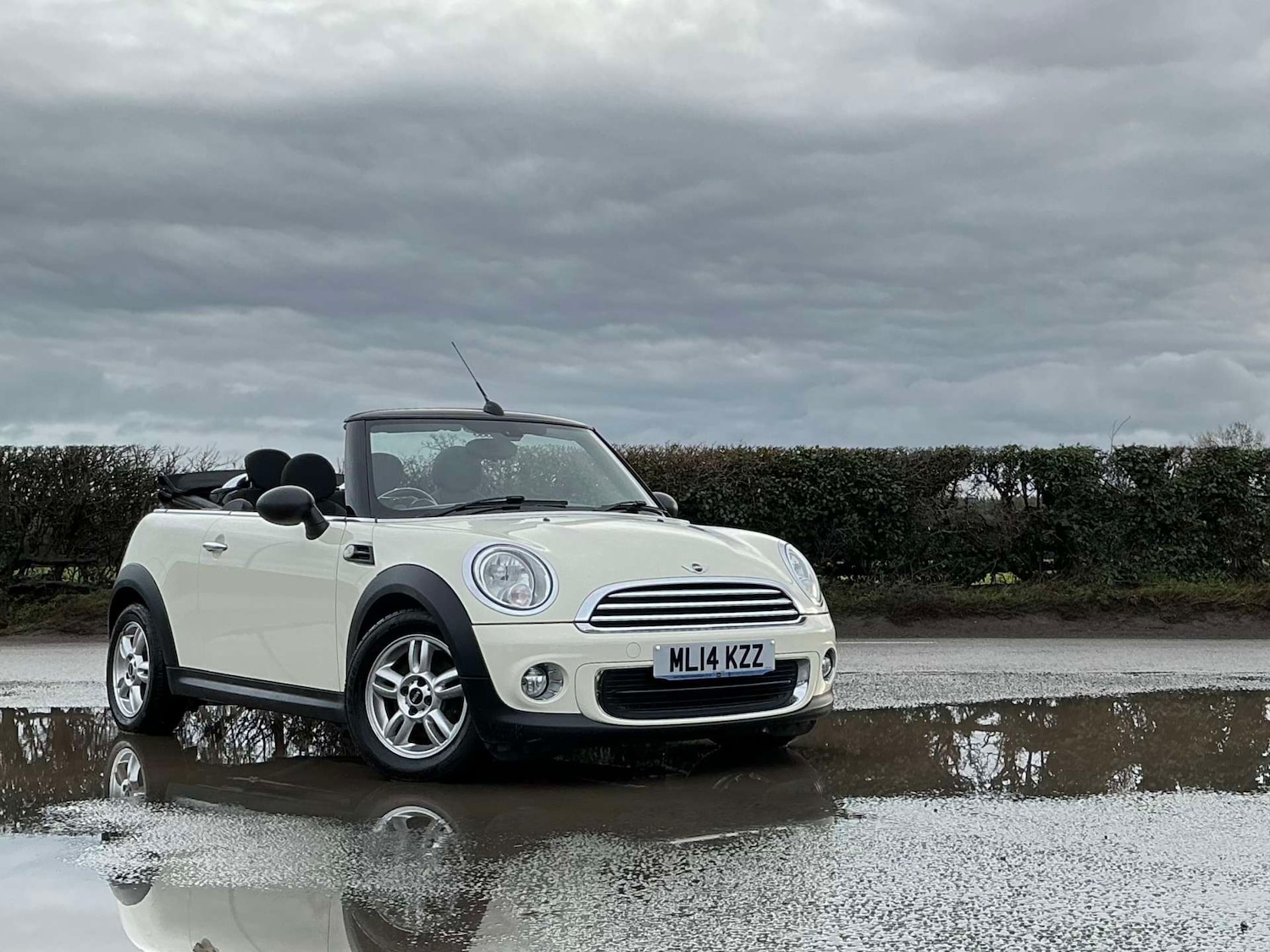 Used MINI Convertible 2014 for sale - 77195860: Photo 54