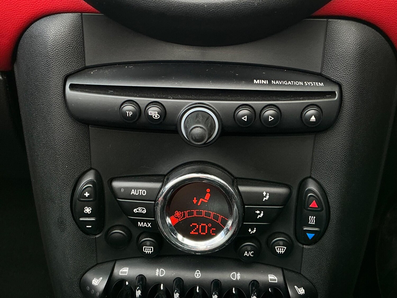 Used MINI Roadster 2015 for sale - 76512976: Photo 41