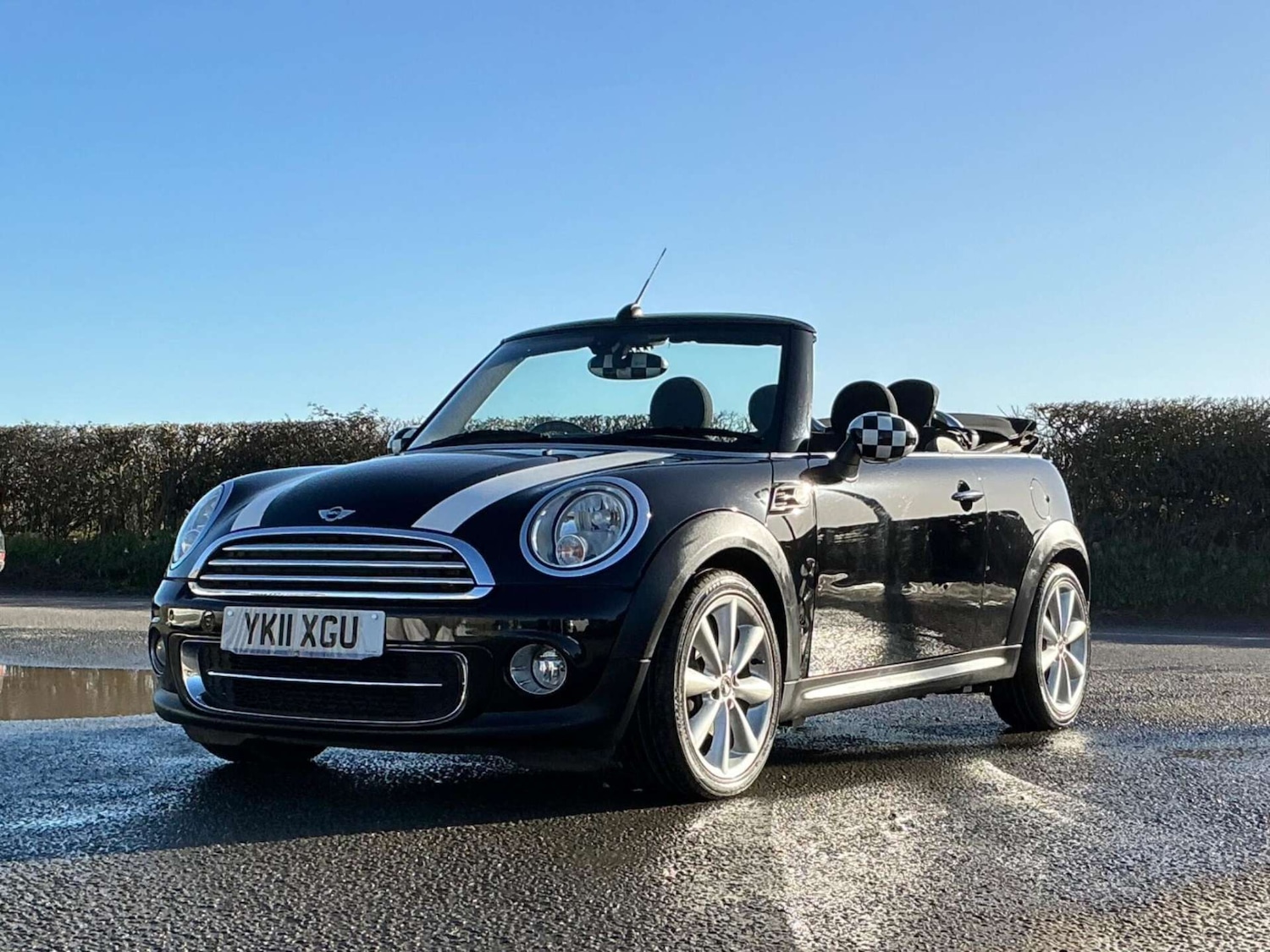 Used MINI Convertible 2011 for sale - 76858857: Photo 17