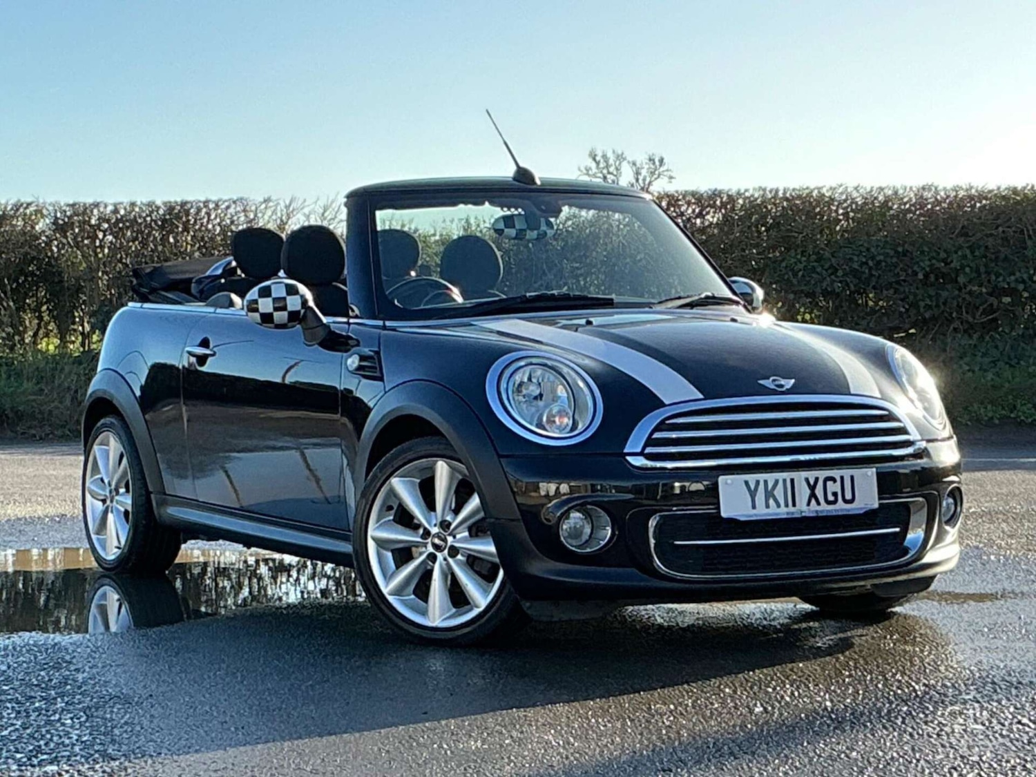 Used MINI Convertible 2011 for sale - 76858857: Photo 23