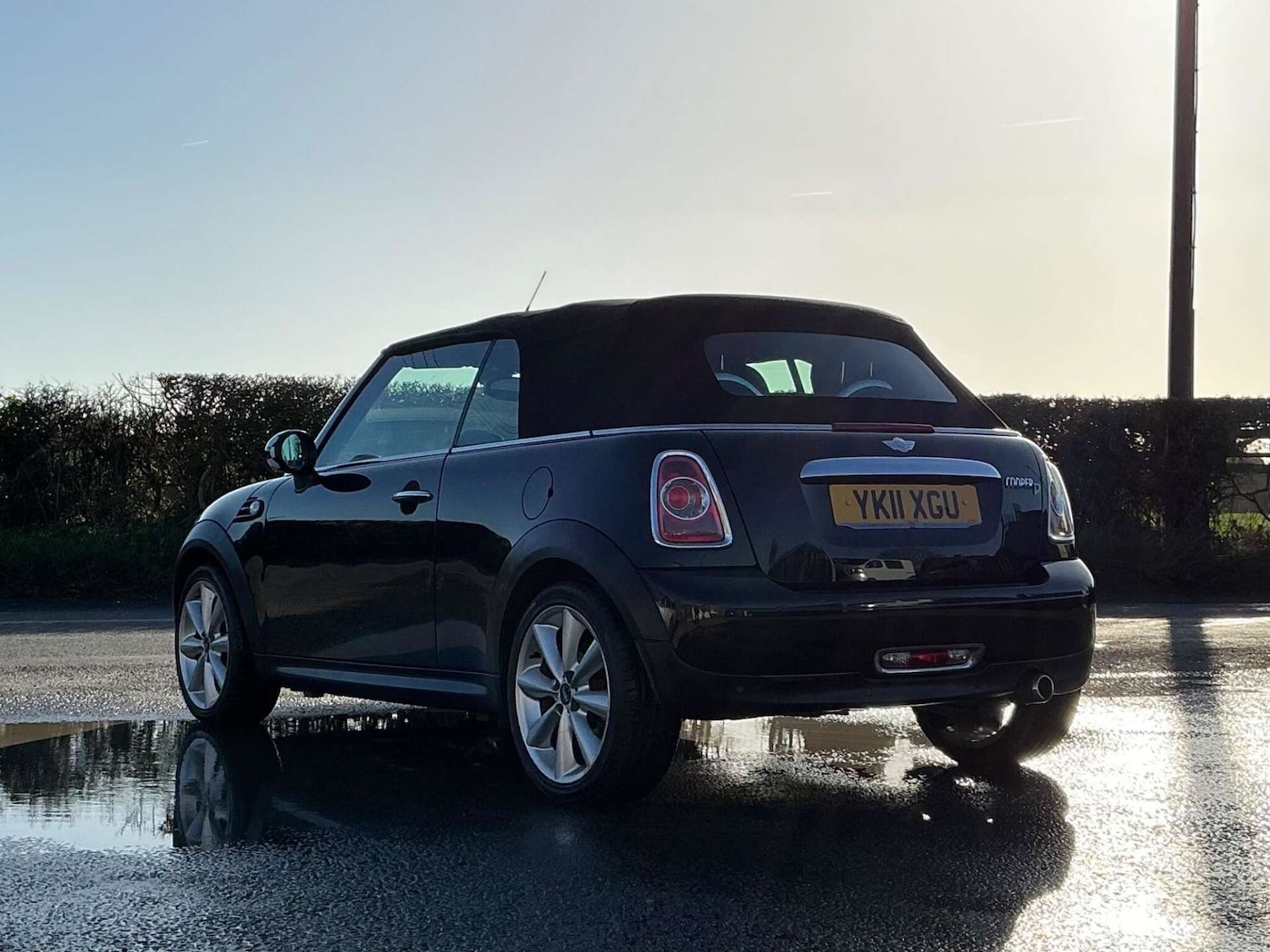 Used MINI Convertible 2011 for sale - 76858857: Photo 28
