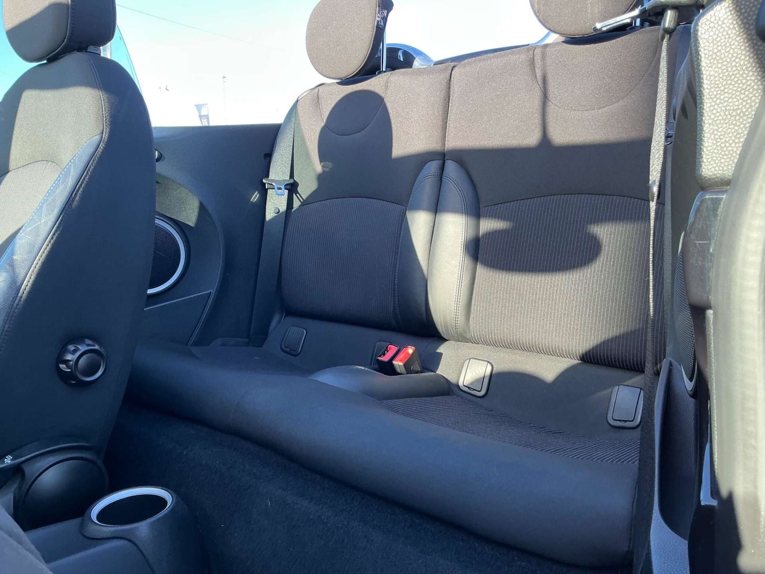 Used MINI Convertible 2011 for sale - 76858857: Photo 38