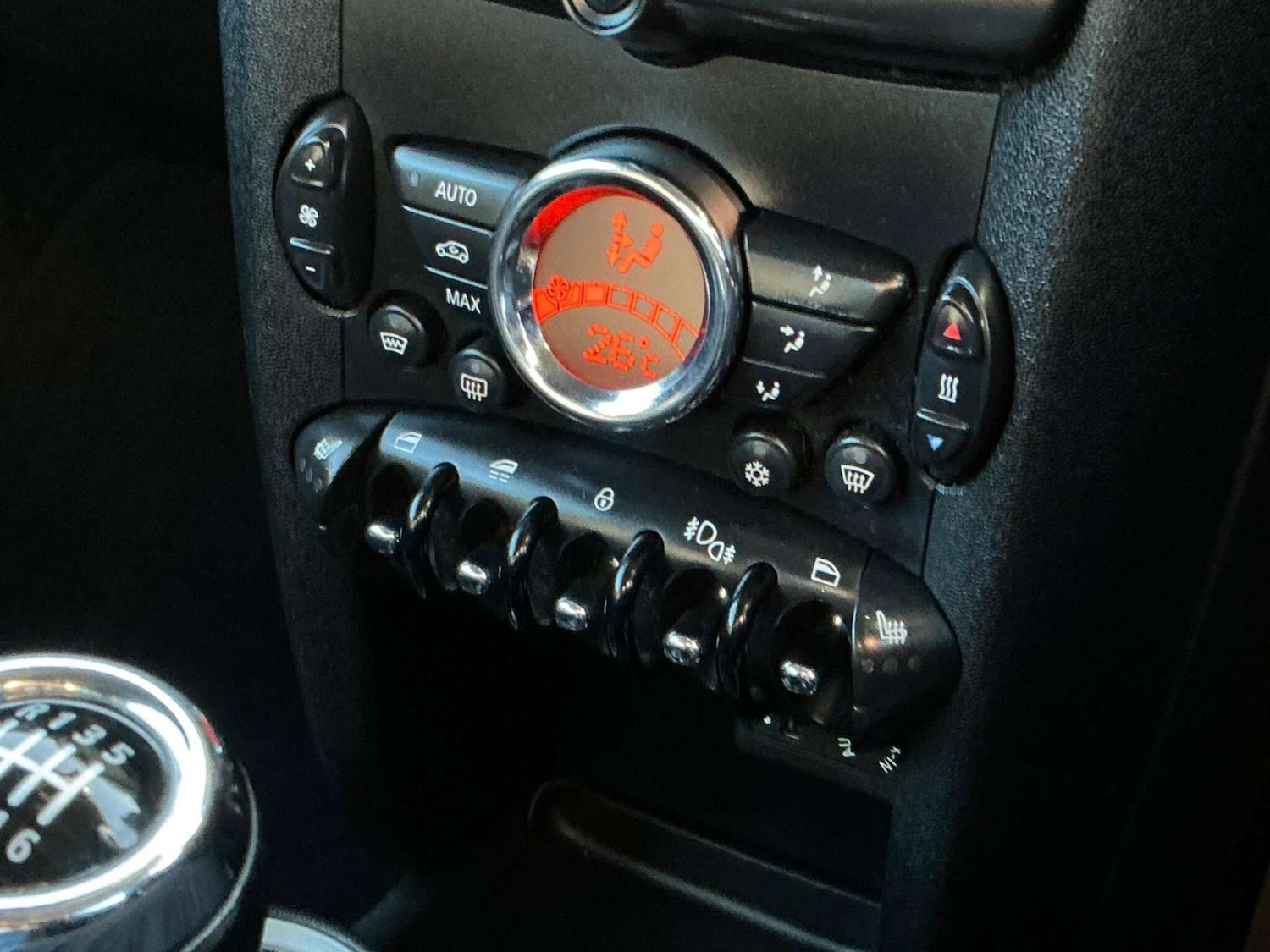 Used MINI Convertible 2011 for sale - 76858857: Photo 52