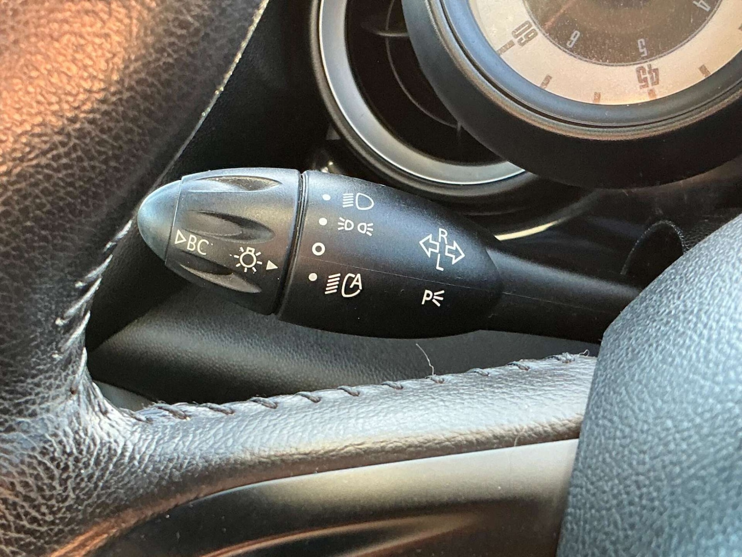 Used MINI Convertible 2011 for sale - 76858857: Photo 54