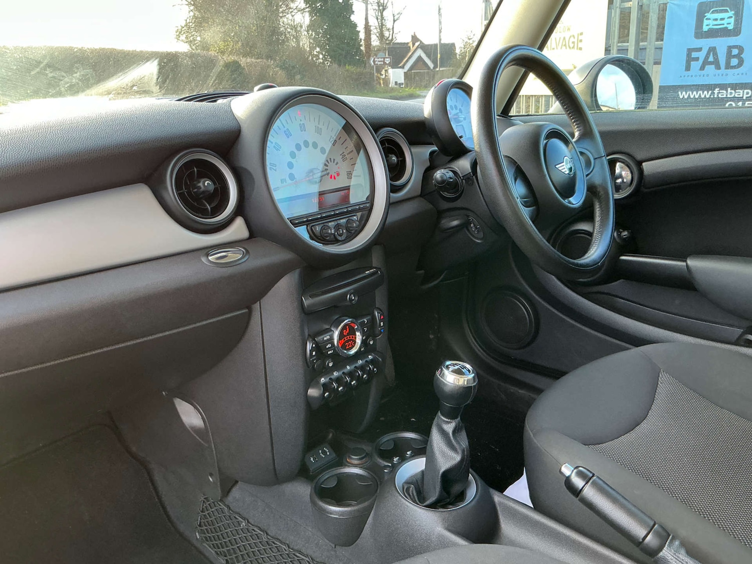 Used MINI Hatch 2013 for sale - 76959822: Photo 5