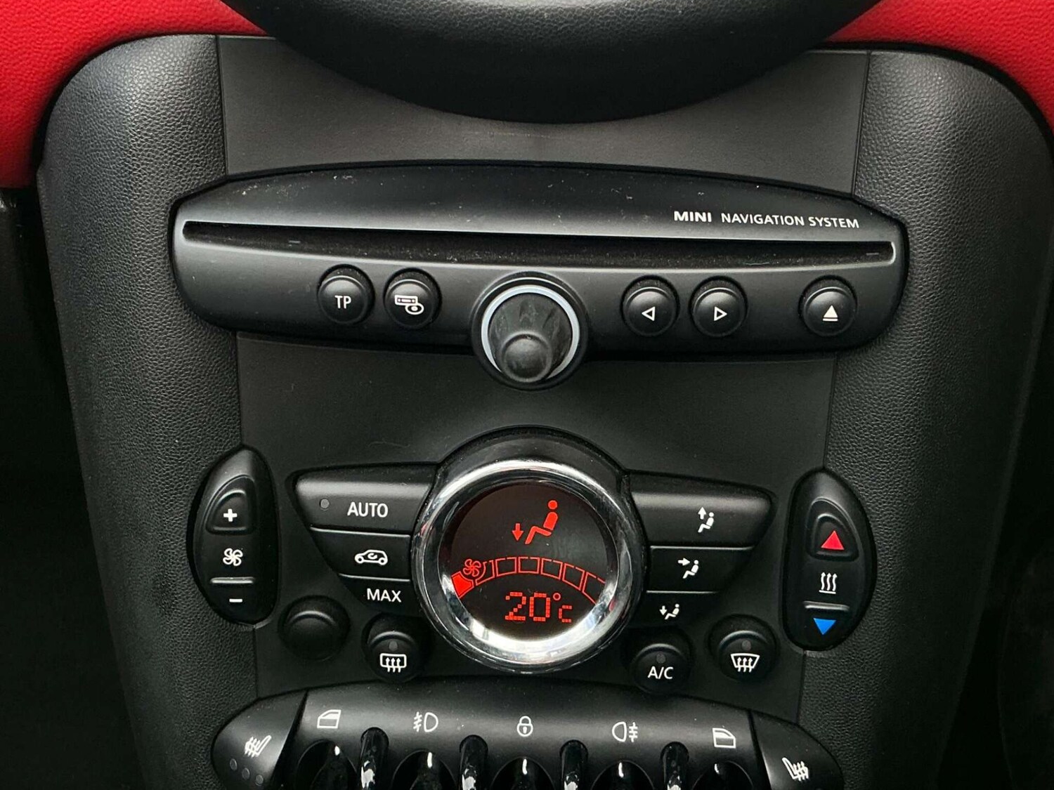 Used MINI Roadster 2015 for sale - 76858856: Photo 41