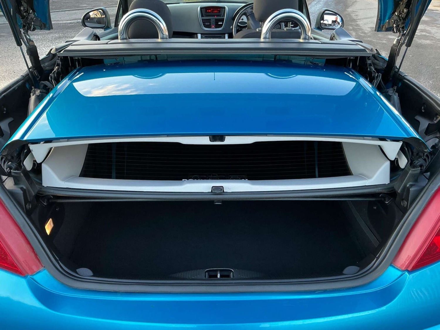 Used Peugeot 207 2012 for sale - 76858836: Photo 22