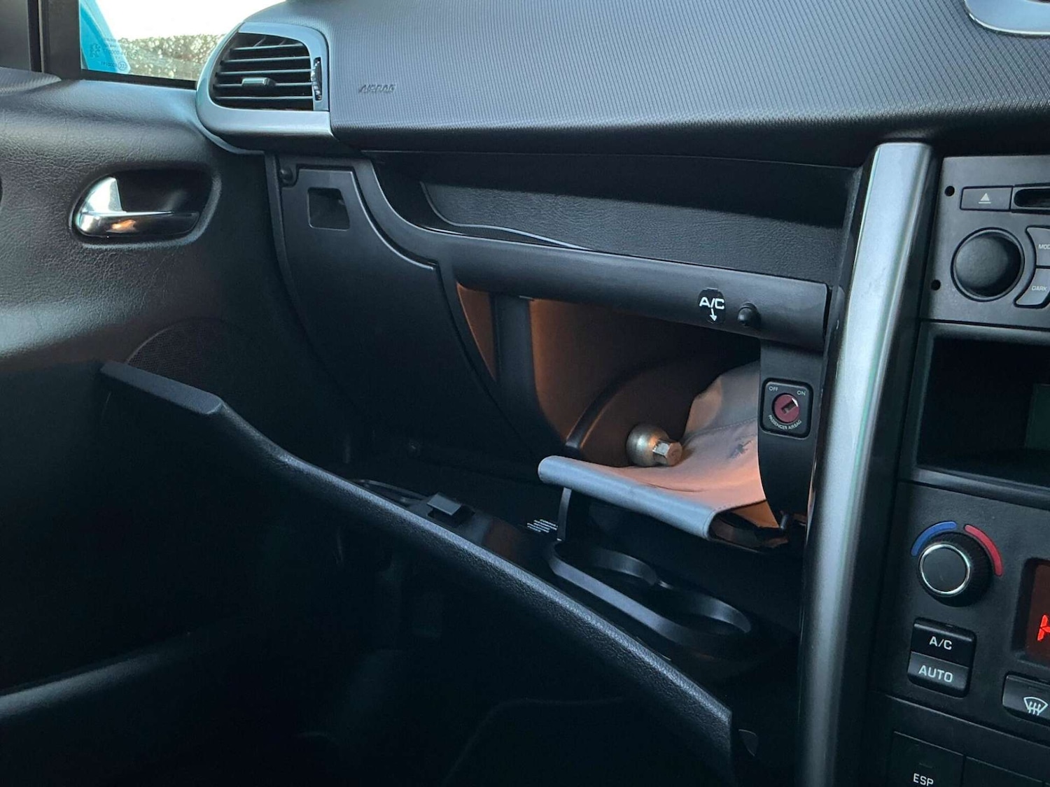 Used Peugeot 207 2012 for sale - 76858836: Photo 47