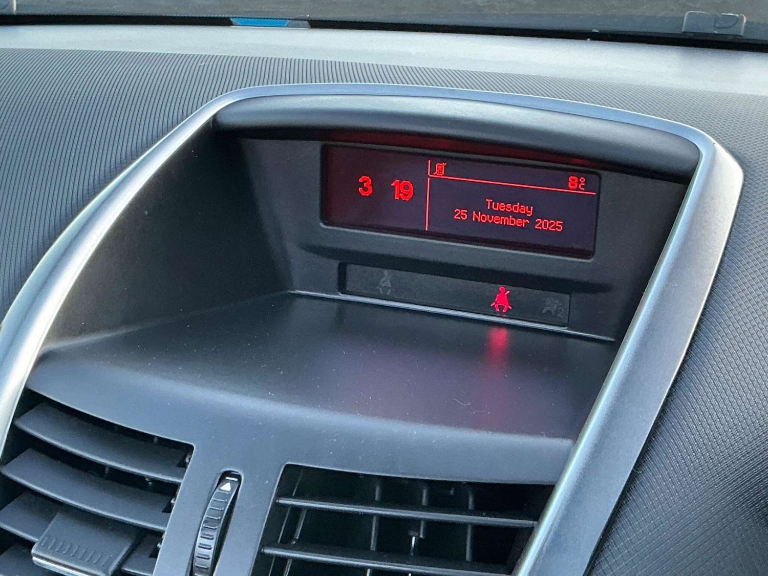 Used Peugeot 207 2012 for sale - 76858836: Photo 52