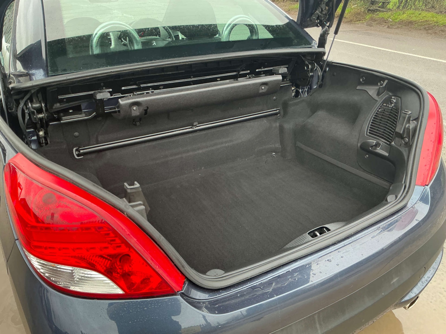 Used Peugeot 207 2014 for sale - 77523455: Photo 30