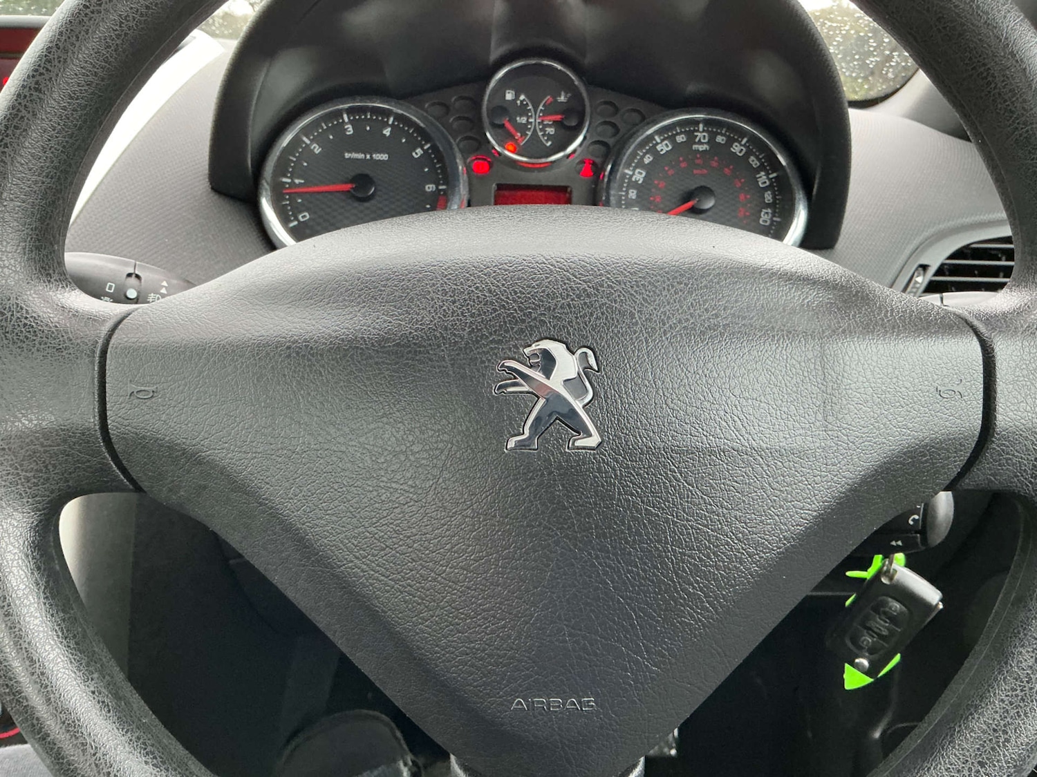 Used Peugeot 207 2014 for sale - 77523455: Photo 38