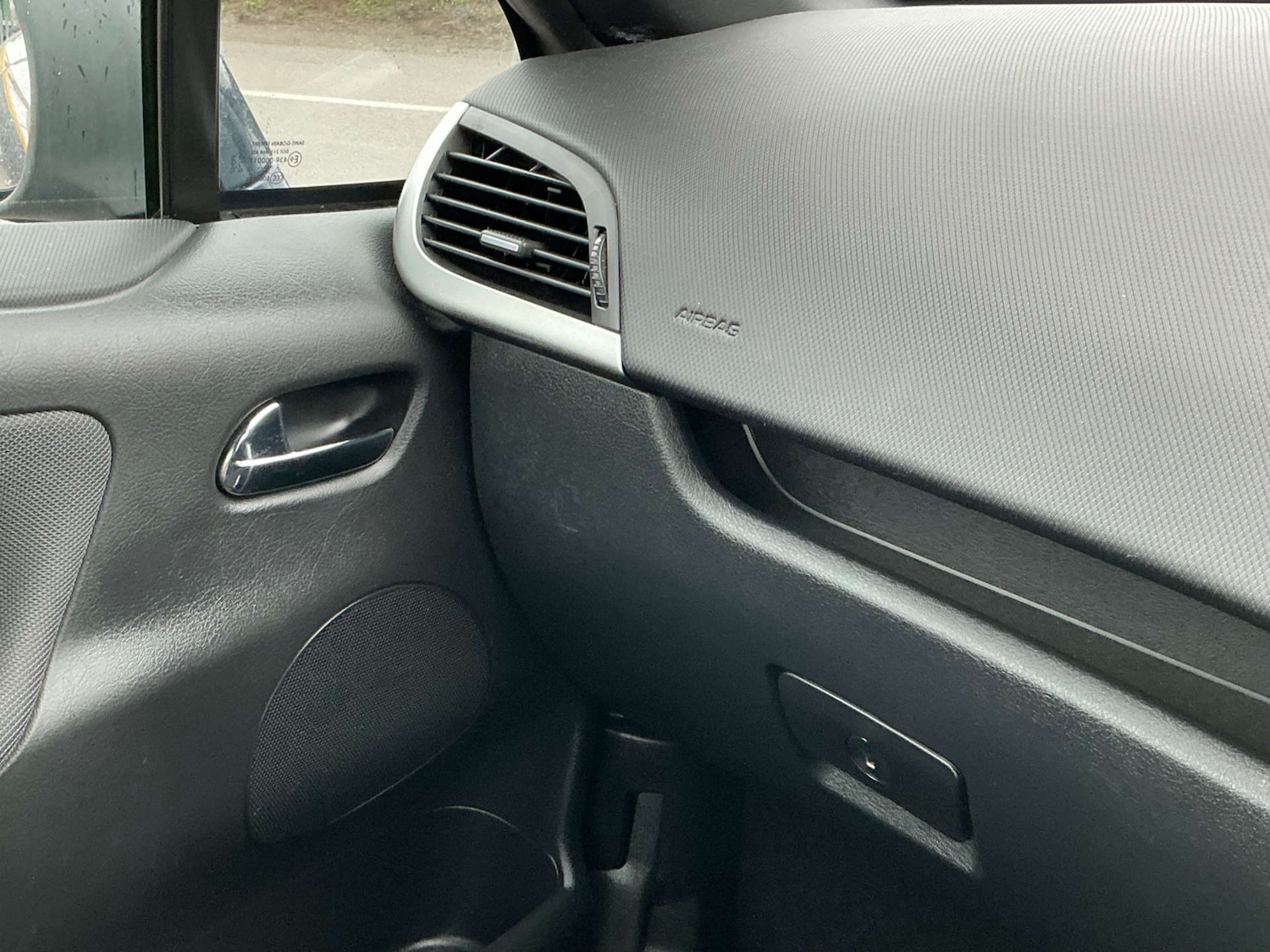 Used Peugeot 207 2014 for sale - 77523455: Photo 48