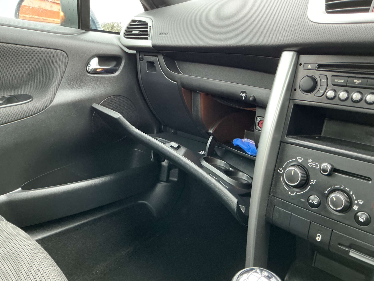 Used Peugeot 207 2014 for sale - 77523455: Photo 52