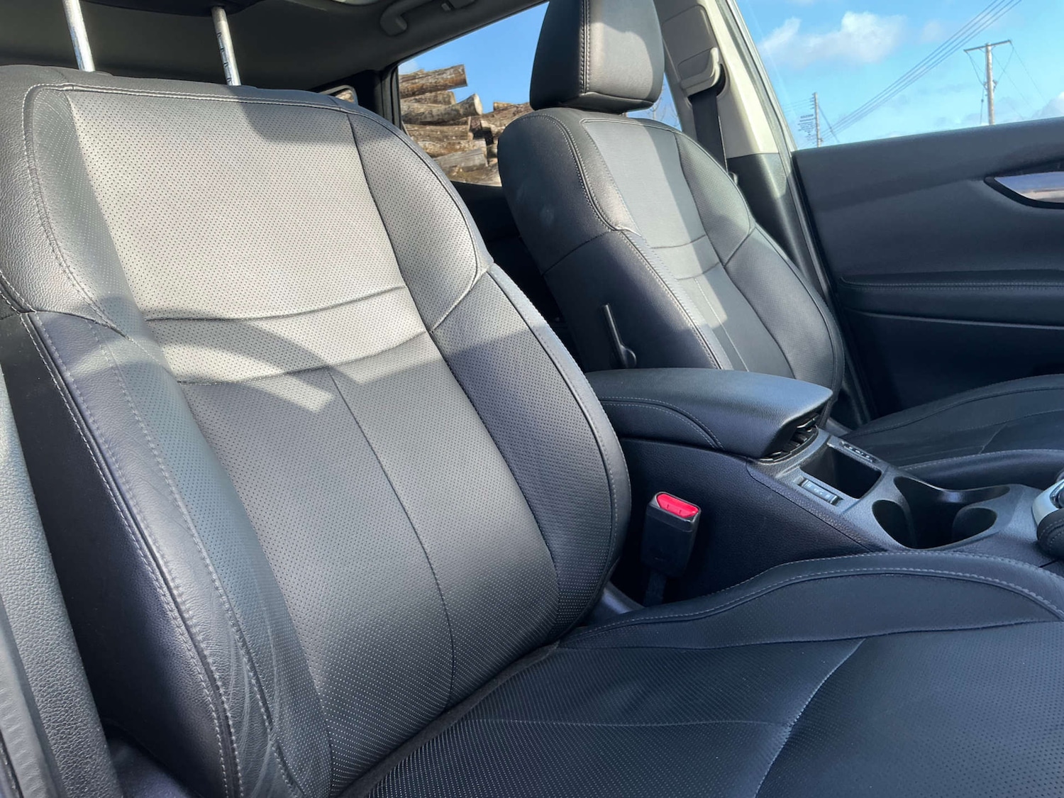 Used Nissan Qashqai 2014 for sale - 76894410: Photo 38