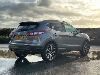 Used Nissan Qashqai 2014 for sale - 76894410: Photo