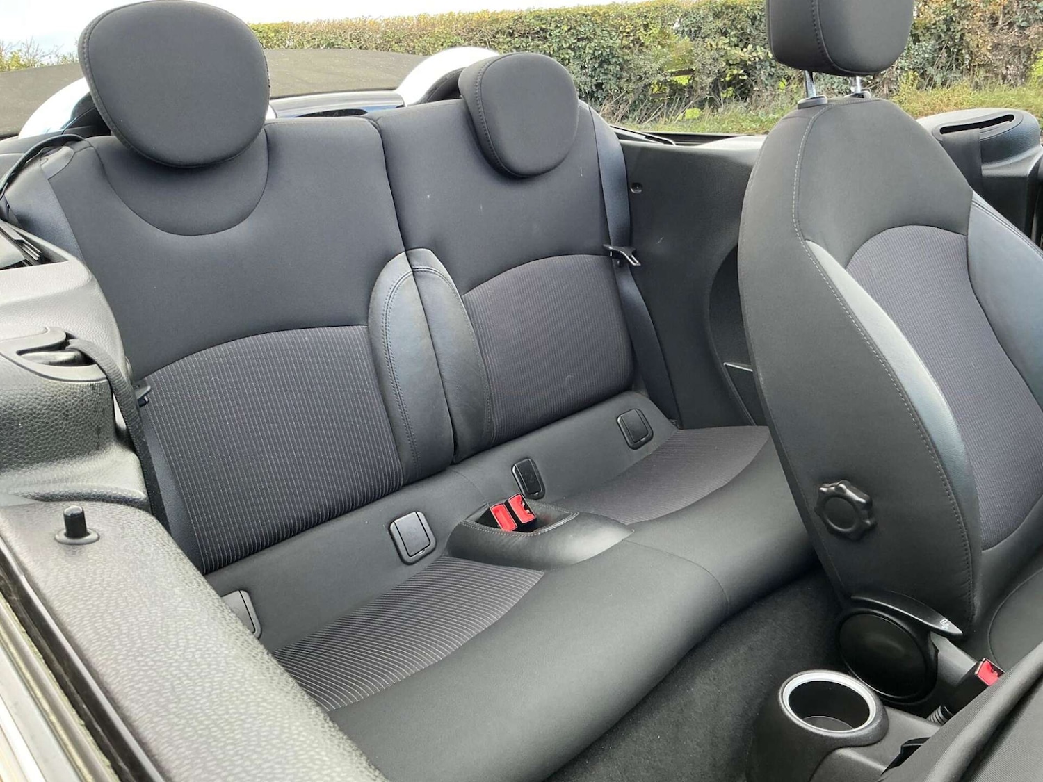 Used MINI Convertible 2015 for sale - 76858850: Photo 20