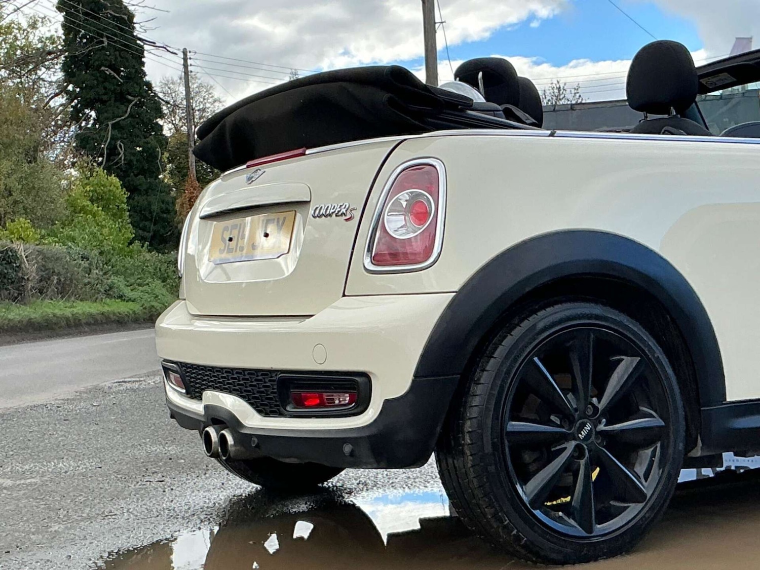 Used MINI Convertible 2015 for sale - 76858850: Photo 21